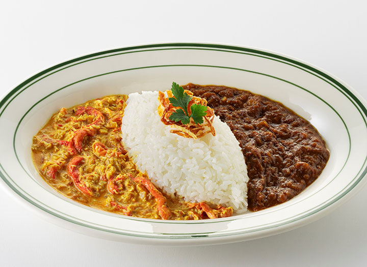 2種のカレーが楽しめる「Royal & Goh カレーランチ」プレート