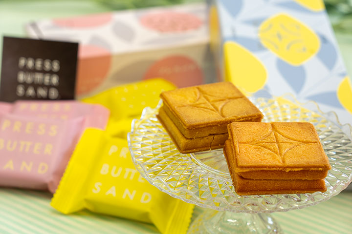 プレスバターサンドの桃と檸檬。フルーティで冷やしても美味しい夏限定バターサンド